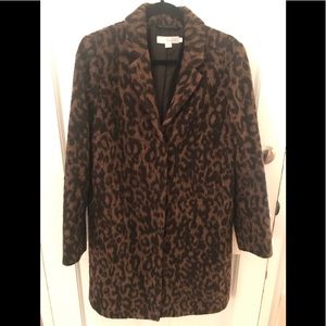 DONATING 4 Days Wool leopard coat, olive  size 10